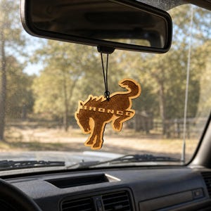 Bronco Car Freshener, Reusable Wood Rearview Mirror Diffuser, Bronco Accessory Gift, 30ml Fragrance Oil Kit