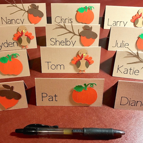 Fun Personalized Name Place cards for Thanksgiving Dinner