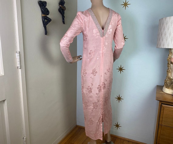 CLEARANCE! Vintage 1960s pink linen brocade maxi … - image 7