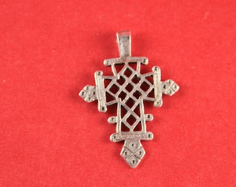 8/1 MADE in EUROPE 2 silver cross pendants, zamak cross charms, flat cross charm (X1909AS) Qty2