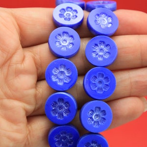 CZP0034&gt;&gt; Czech glass 2 flat tablet flower beads, flat 16mm flower beads, 16mm czech glass flower beads