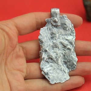 0246&gt;&gt;MADE in EUROPE zamak large pendant, large hammered pendant (F2378) qty1