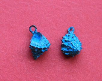 1/1 MADE in GREECE 4 Mykonos green patina conch shell charms, green patina sea shell charm (B1290ACG) Qty4
