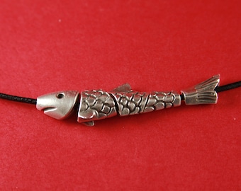 0200>>MADE in EUROPE 1 set of Mykonos casting  fish slider-pendant, fish pieces pendant, silver fish beads, Qty1