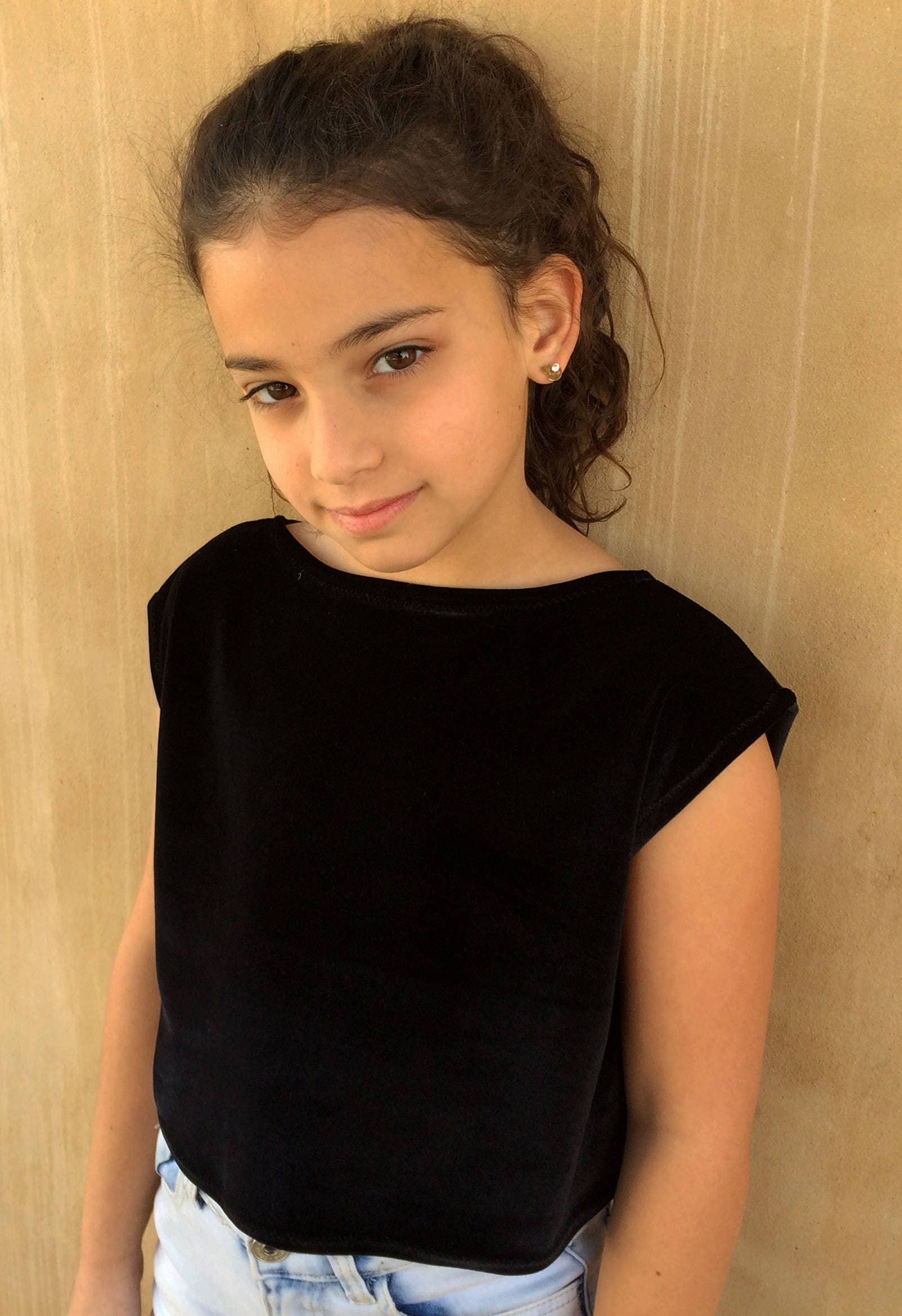 Girls Black Velvet Crop Top Shirt 