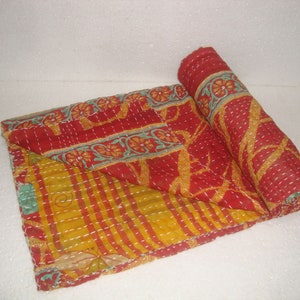 Antique Kantha Quilt Handmade Throw Hand Stitched Cotton Blanket Kantha Bedspread Reversible Vintage Quilt Bedcover Twin Indian Boho Blanket