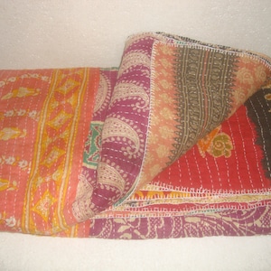 Antique Kantha Quilt Handmade Throw Hand Stitched Cotton Blanket Kantha Bedspread Reversible Vintage Quilt Bedcover King Indian Boho Blanket