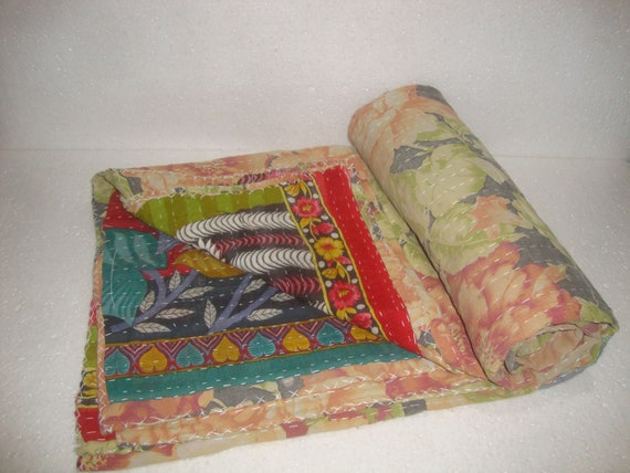 Handcrafted the Bohemian Vintage Indian Kantha Quilt Kantha stitching cotton Sari Bedspread Hand Quilted kantha bedspread Bedding Boho Quilt