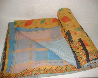Lussuoso bellissimo patchwork fatto a mano colore Kantha lavoro trapunta Kantha vintage fatta a mano coperta reversibile copriletto trapunta in cotone