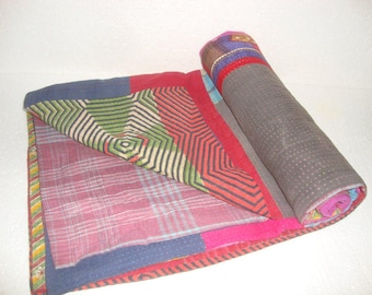 Bedspread Bedding Handmade Quilt Vintage kantha quilt Bohemian kantha throw blanket Indian Reversible Cotton Boho, Bedding, Indian blanket