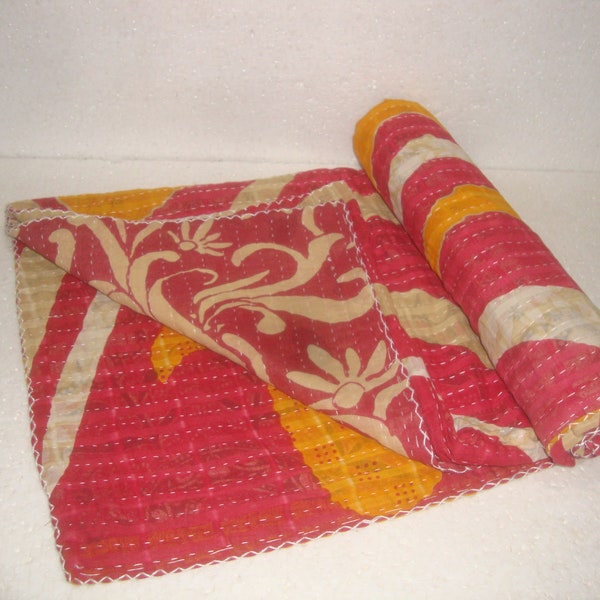 Indian Vintage Cotton Kantha Quilt Handmade Gudari Bedding Throw Kantha Bedsheet Reversible Ralli Recycled Old Cotton Kantha Blanket