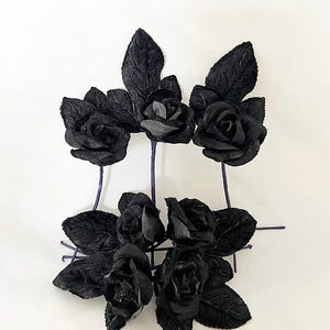 7 x Black Roses with leaves Halloween wreath, bouquets image 5