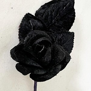 7 x Black Roses with leaves Halloween wreath, bouquets image 12