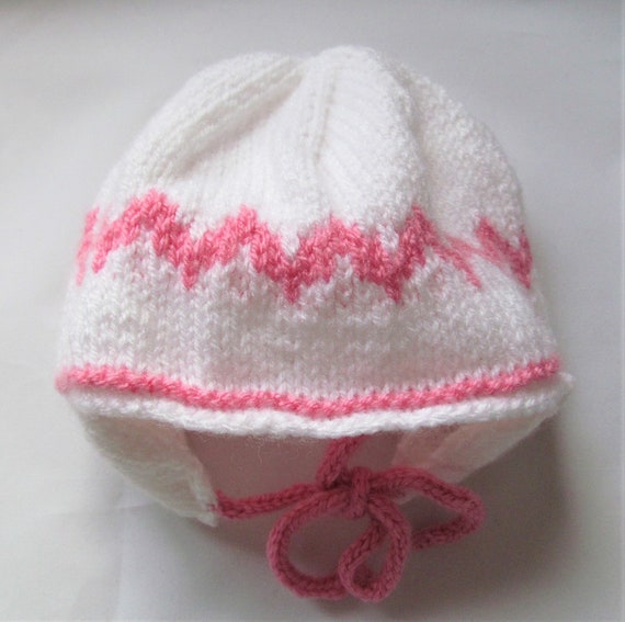 baby hat that ties under chin