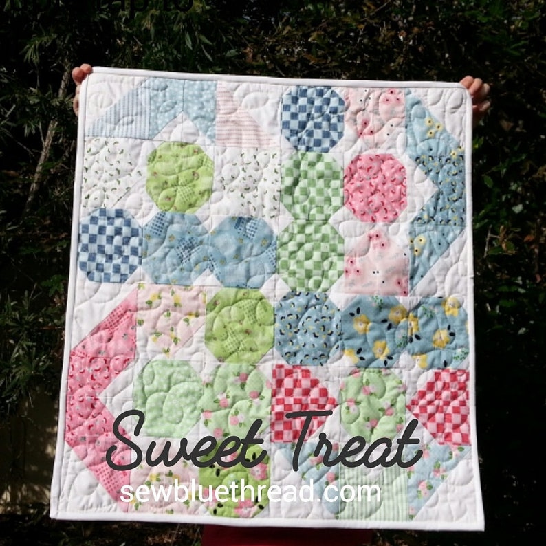 Sweet Treat, pdf downloadable quilt pattern image 1