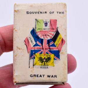 Antique Souvenir of the great war, Match box cover