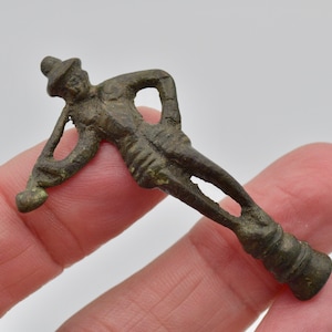 Rare Antique c1700s Figural pipe tamper