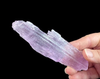 壮大な大きなピンク クンツァイト パープル クンツァイト クリスタル