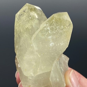 Inter-grown, Faint Yellow Twin &quot;Lemon&quot; Calcite Crystals