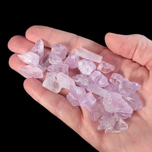 ONE Light Pink Lavender Kunzite Spodumene Crystal