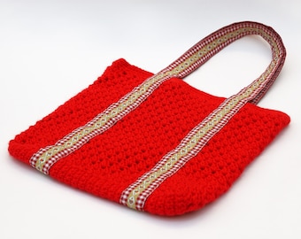 Red little bag, little girl bag, market bag, little girl purse, small red purse, small market bag, crochet little girl bag