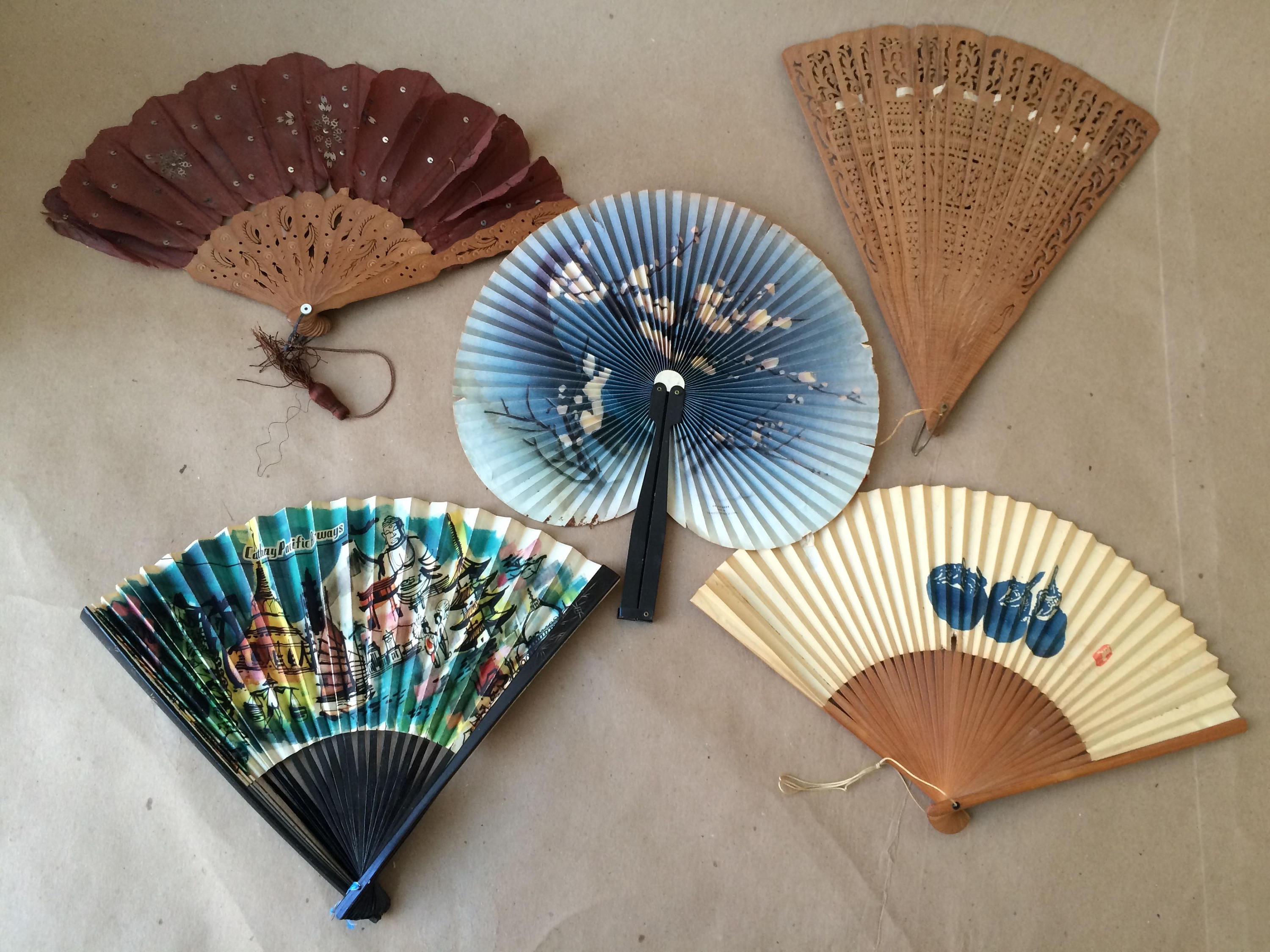 folding fans for sale