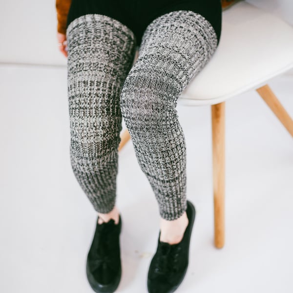 Leggings côtelés noirs et blancs faits main - Mignons, doux et respectueux des végétaliens