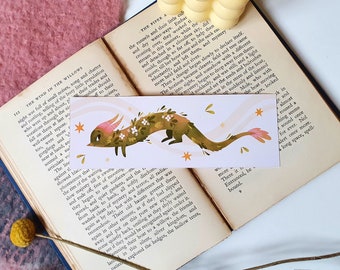 Leafy Dragon Bbookmark, bookworm, luxury bookmark, book gift, dragon pattern, book lover, illustrated bookmark, gift for her, gift for him