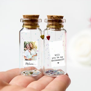 Wil jij mijn bruidsmeisje zijn. Miniatuurfoto. Bruiloft vraag. Foto's. Flessenpost. Bruiloft. Huwelijksgeschenken. Miniaturen. Cadeau met foto