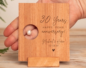 Gepersonaliseerde houten kaart voor het 30-jarig pareljubileum: gegraveerd aandenken