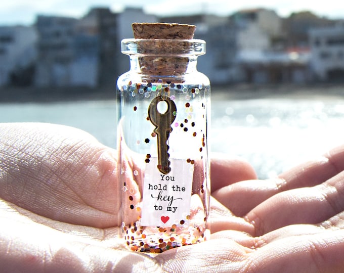 Featured listing image: Personalized Gift for girlfriend hold the key to my heart Message in bottle. anniversary gift for Him I Love You  Love card for Her Key card