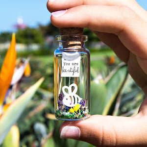 Honey, I love you. bee-utiful. Message in a bottle. Miniatures. Personalised Gift for Her Funny Love Card Valentine’s Gift for Boyfriend