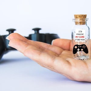 Personalized Gifts for boyfriend Pause game Joystick Gamer gift Message in bottle Anniversary gift for Him I Love You Game Xbox Card for Men