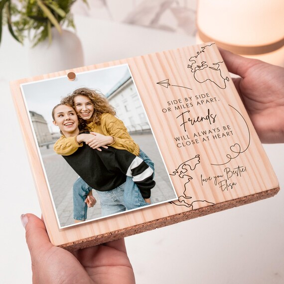 Best Friends Gift Picture, Long Distance Friendship, Wood Engraved