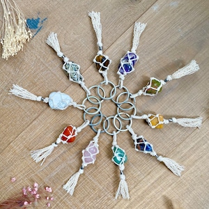 Handmade Macrame Gemstone Keyring - Healing crystal keychain - Crystal lover Bag charm accessories - Gift for her