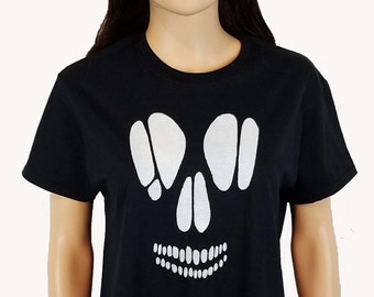 Skull Painted T Shirt / Goth Skull Top