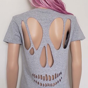 Women's Skull Cut Out T Shirt / Goth Ripped Skull Top / Goth Girl Shirts / Creepy Cute Skull Tee / Woman's Cutout Skull Shirt Gray