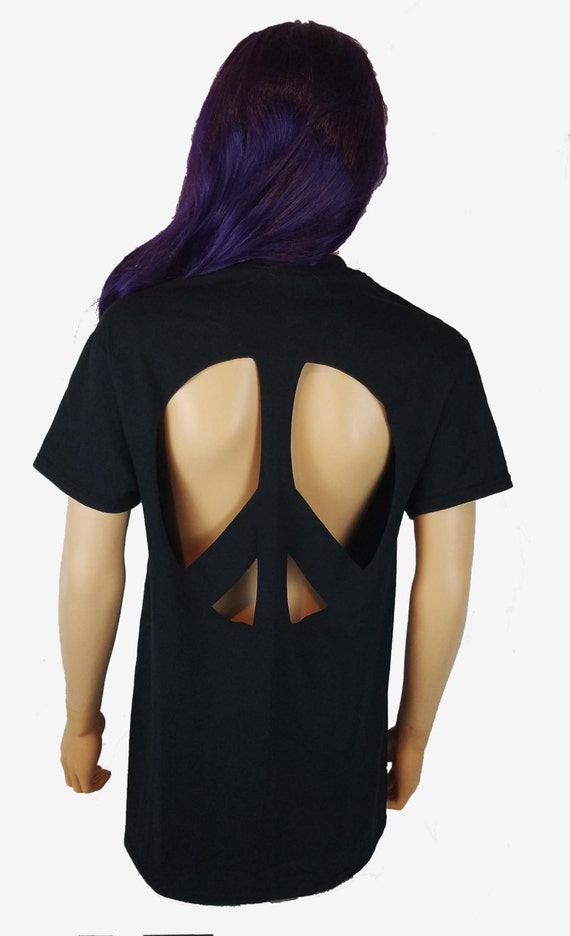 Camiseta recortada con signo de la paz Camisa hippie Camisa linda con el signo de la