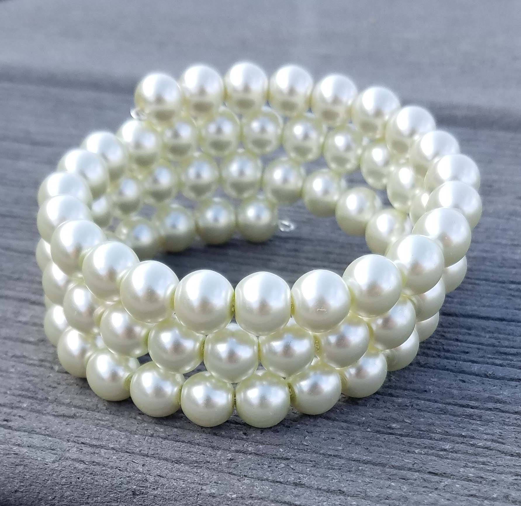【VINTAGE HOLLYWOOD】Pearl n Crystal Beads Bracelet il_fullxfull.3877230330_48va.jpg
