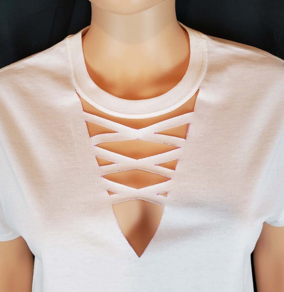 v neck top with choker