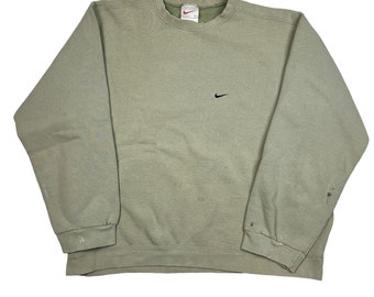 nike sweatshirt tan