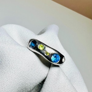 Choose your stone colors, Customizable handmade organic pure silver band ring, Handmade