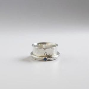 Sapphire Sterling Silver Spinner Ring, Hammered Fidget Ring