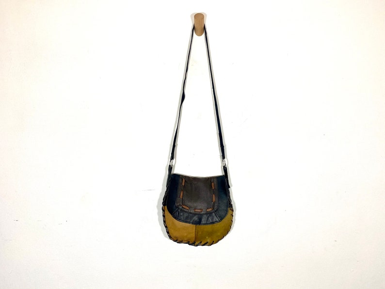 Vintage Boho Deerskin Bag 1970\u2019s Handmade Satchel Purse.