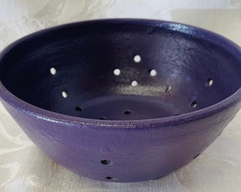 Purple Berry Bowl/Colander/Strainer