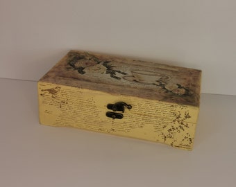 Wooden Tea Box, Tea Storage Box, Handmade Tea Box, Vintage Style Tea Box, Home Decor, Kitchen Decor, Tea Lovers, Family Gift, Rustic Tea Box