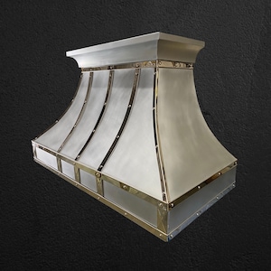 Light Zinc Range Hood with Polished Brass Straps – Custom Handmade Kitchen Hood – Luxury Zinc Vent Hood – Modern Farmhouse Kitchen Decor