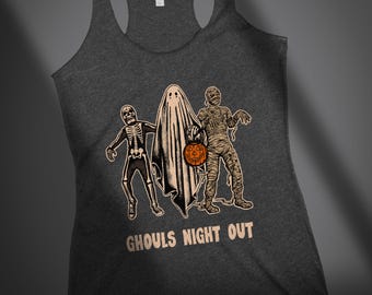 Koszulka z krótkim rękawem Ghouls Night Out Racerback | Moda gotycka | Koszulka gotycka | Gotycki | Grunge | Alternatywa | Straszny | Halloween