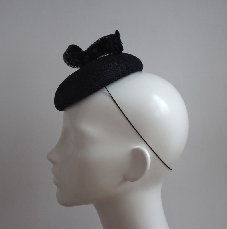 Black Wedding Hat Black Modern Fascinator Simple Modern Cocktail Hat Black Fascinator- Black Racing Style Hat Black Pillbox Hat