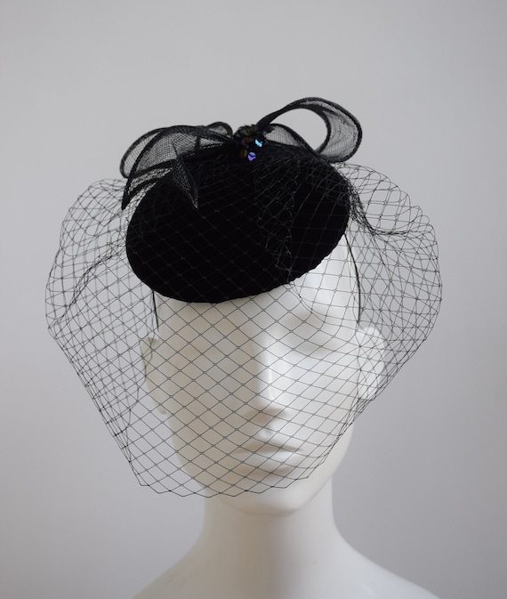 Black fascinator with veil for funeral Clearance